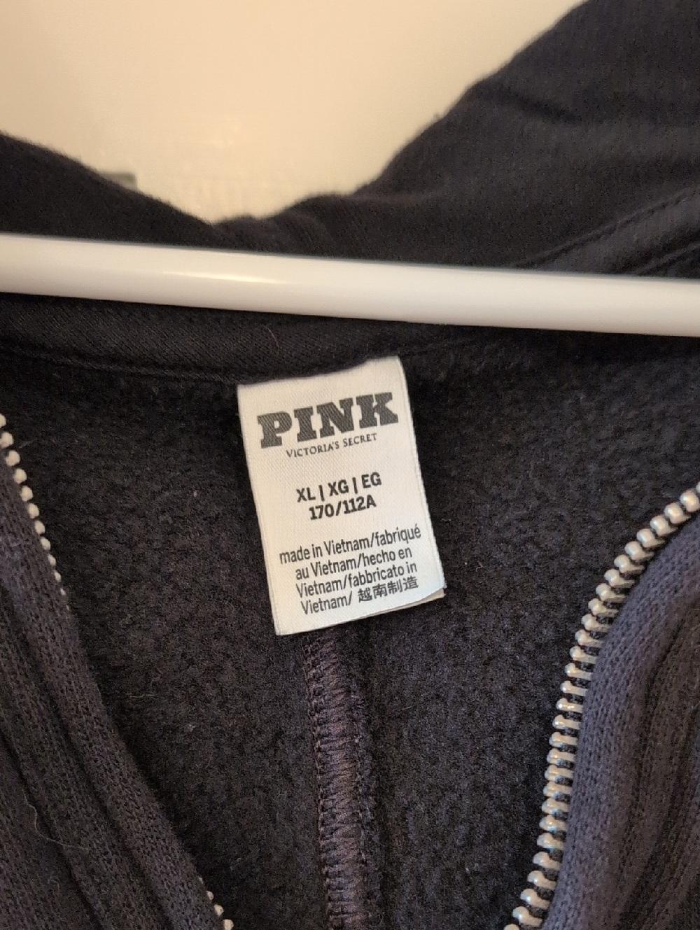 PINK Victoria's Secret Black Zip-Up Tunic Hoodie - Picture 3 of 3